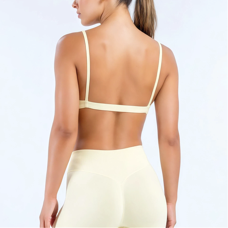 HISTELLO Impact Scoop Neck Bra - Pilates Yoga Workout review and price